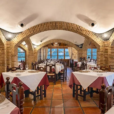 Hotel Alahuar